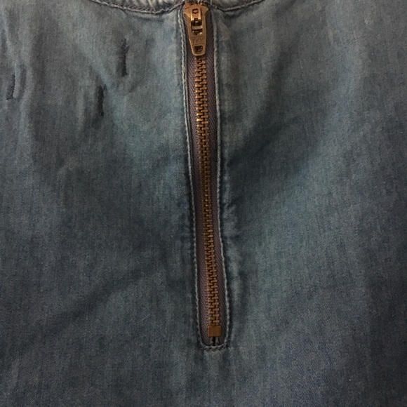 Madewell denim short sleeved zipper back top - Picture 4 of 5